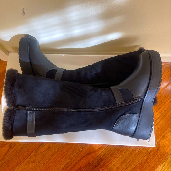 NWT wanted velvet, fur , leather Boots for women - Picture 3 of 12